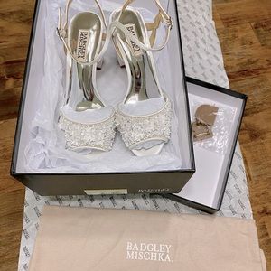 COPY - Badgley Mischka bridal shoes - size 6.5